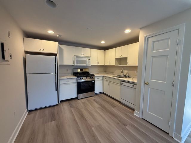 8 Kenmar Drive 66, Billerica, MA 01821