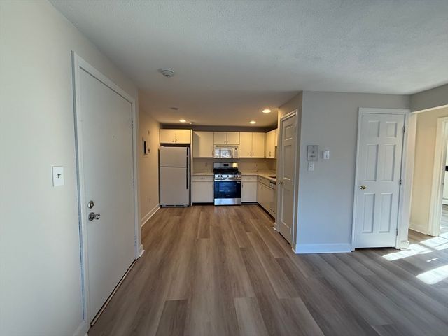 8 Kenmar Drive 66, Billerica, MA 01821