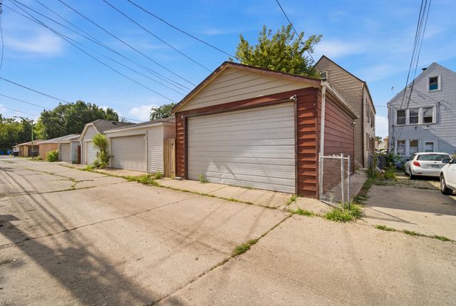 4849 W Ainslie Street, Chicago, IL 60630