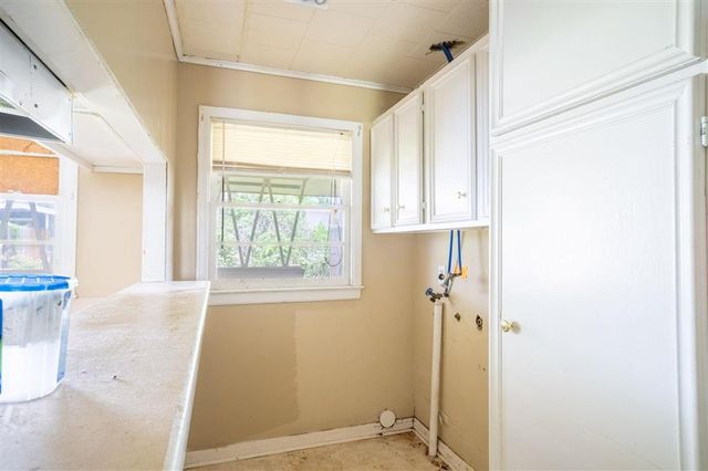 3605 E Roosevelt Street, Lake Charles, LA 70607