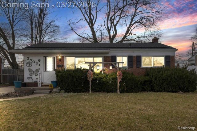 25031 Wagner Avenue, Warren, MI 48089