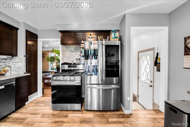 25031 Wagner Avenue, Warren, MI 48089