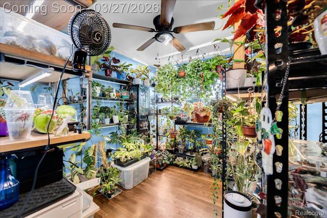 25031 Wagner Avenue, Warren, MI 48089