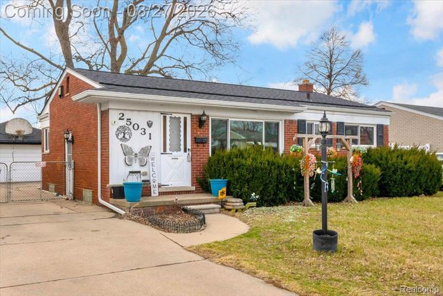 25031 Wagner Avenue, Warren, MI 48089