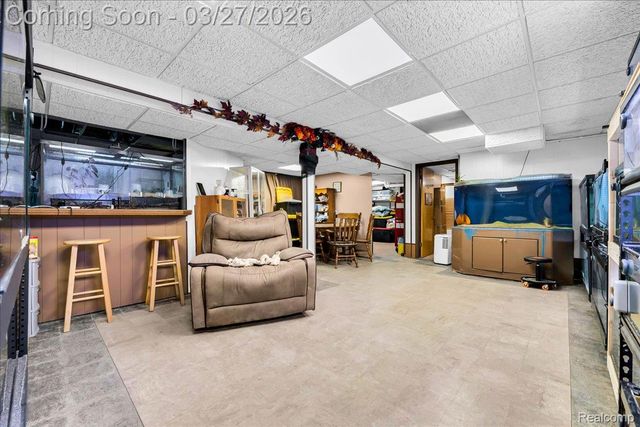 25031 Wagner Avenue, Warren, MI 48089