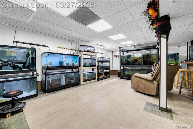 25031 Wagner Avenue, Warren, MI 48089