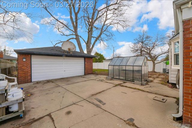 25031 Wagner Avenue, Warren, MI 48089