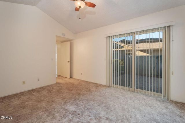 883 Murdoch Lane, Ventura, CA 93003