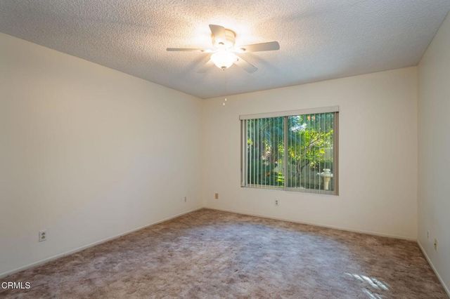 883 Murdoch Lane, Ventura, CA 93003