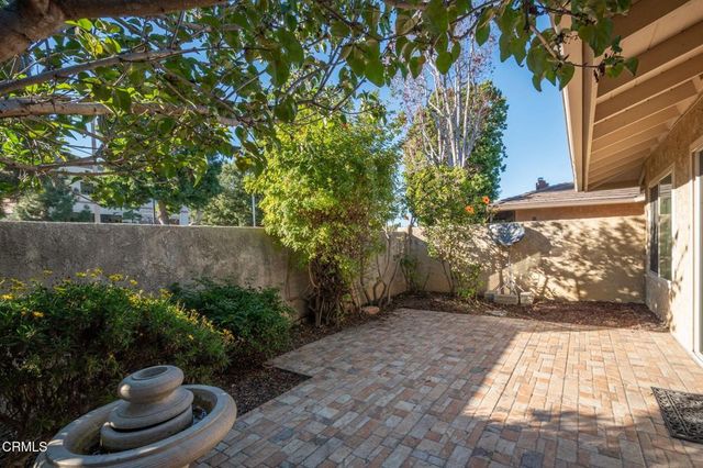 883 Murdoch Lane, Ventura, CA 93003