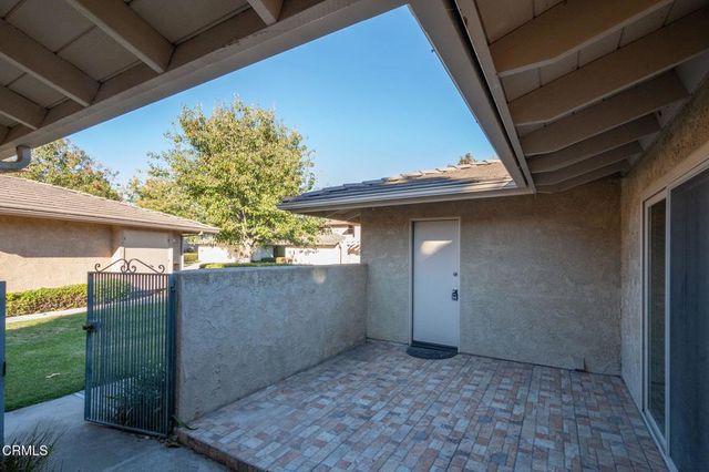 883 Murdoch Lane, Ventura, CA 93003