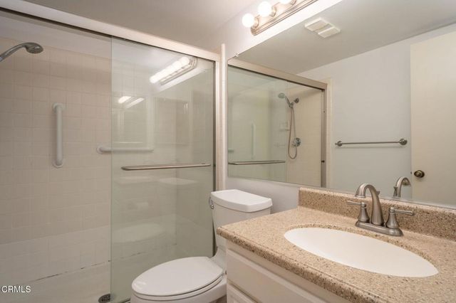 883 Murdoch Lane, Ventura, CA 93003