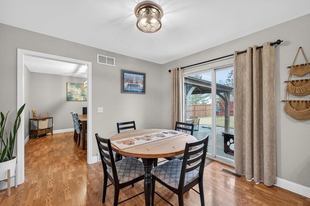 730 Highcliff Trail, Madison, WI 53718