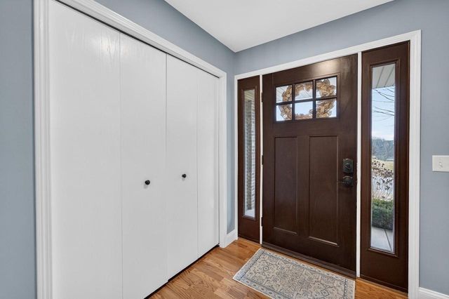 730 Highcliff Trail, Madison, WI 53718