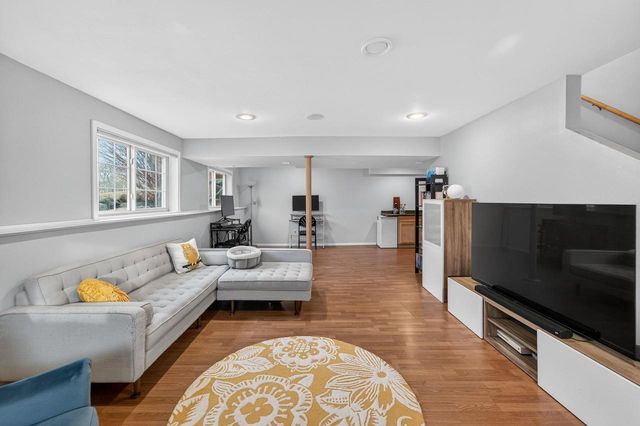 730 Highcliff Trail, Madison, WI 53718