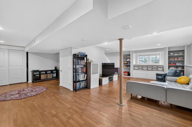 730 Highcliff Trail, Madison, WI 53718