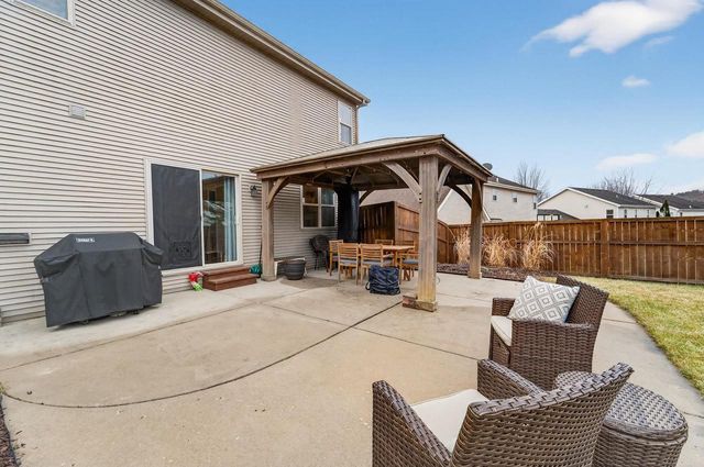 730 Highcliff Trail, Madison, WI 53718