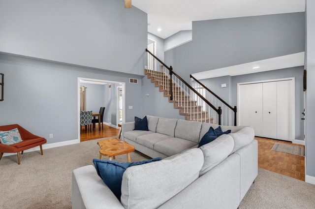 730 Highcliff Trail, Madison, WI 53718