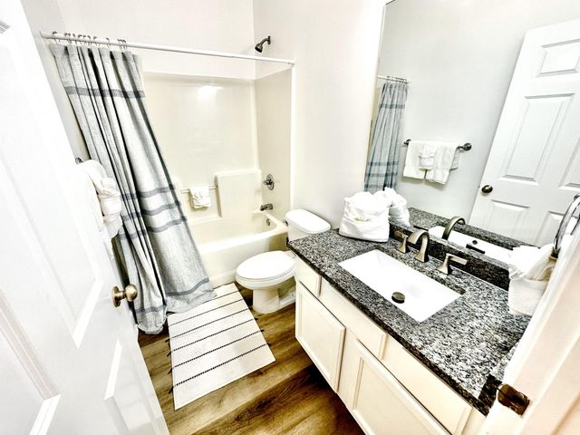 231 Somerset Bridge Road 1105, Santa Rosa Beach, FL 32459