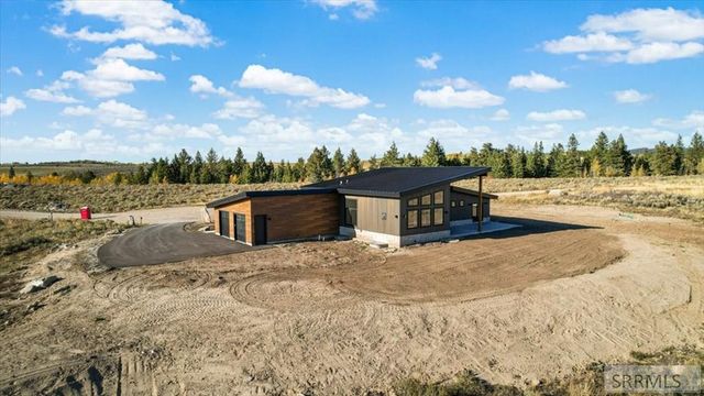 9475 Buck Town Blvd, Tetonia, ID 83452