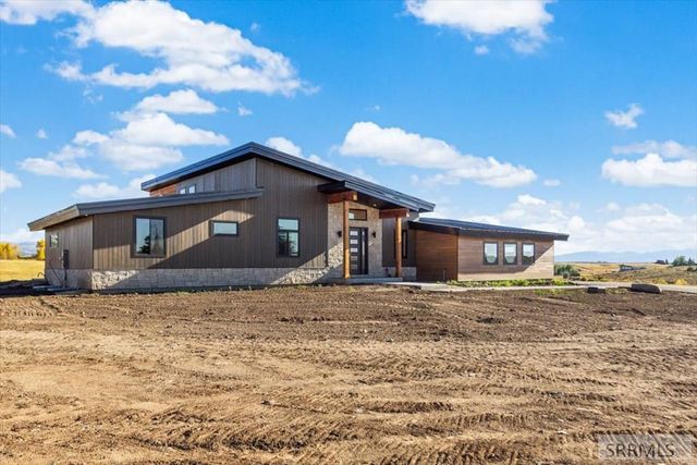 9475 Buck Town Blvd, Tetonia, ID 83452