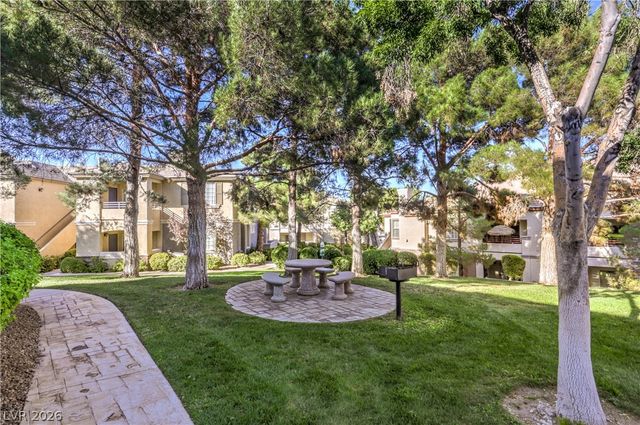 10245 King Henry Avenue 103, Las Vegas, NV 89144