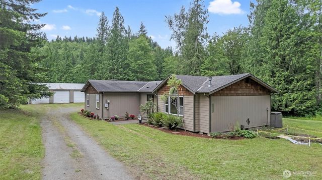 39322 310th Avenue SE, Enumclaw, WA 98022