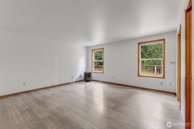 39322 310th Avenue SE, Enumclaw, WA 98022