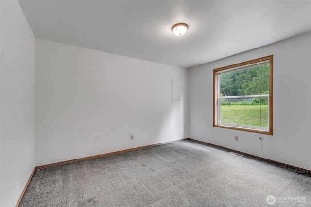 39322 310th Avenue SE, Enumclaw, WA 98022