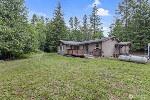 39322 310th Avenue SE, Enumclaw, WA 98022