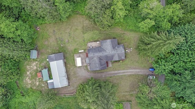 39322 310th Avenue SE, Enumclaw, WA 98022