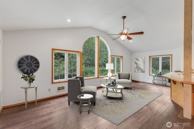 39322 310th Avenue SE, Enumclaw, WA 98022