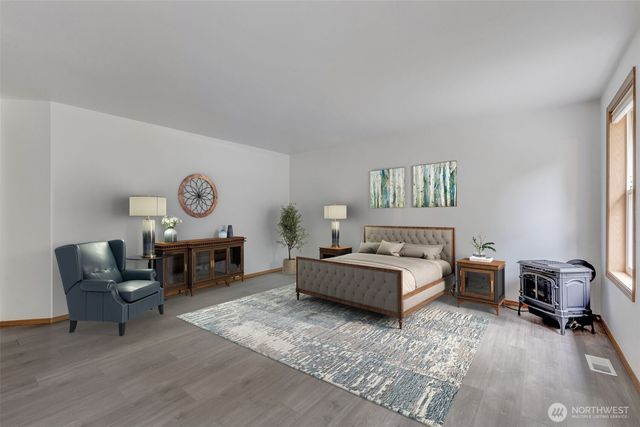 39322 310th Avenue SE, Enumclaw, WA 98022