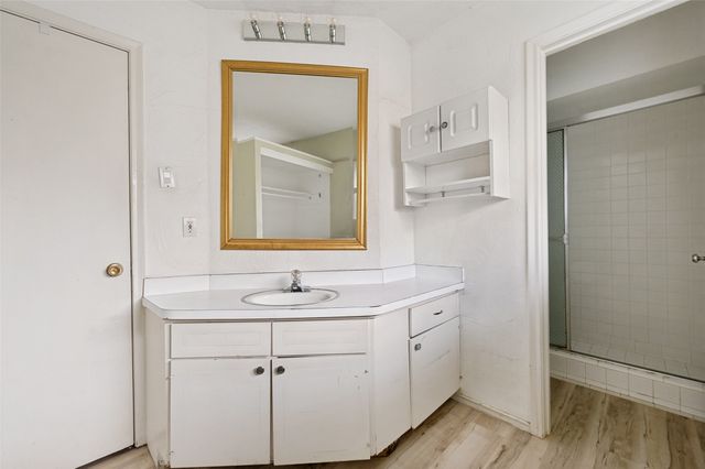 3707 Ridgeoak Way, Farmers Branch, TX 75244