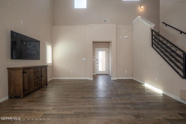 234 NOTTS Way, El Paso, TX 79928