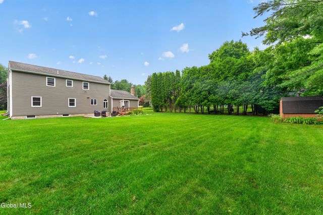 4 Homestead Road, Glenville, NY 12302