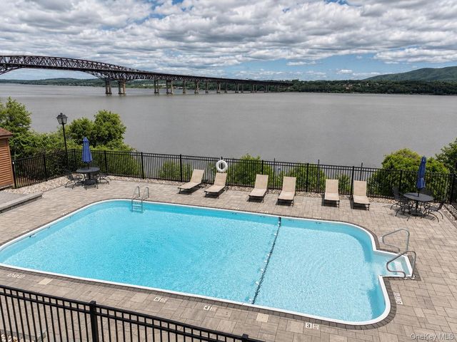 350 N Water Street 4-1, Newburgh, NY 12550