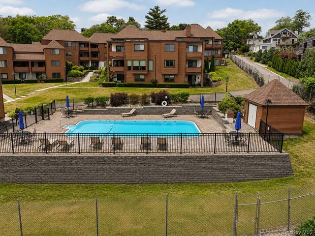 350 N Water Street 4-1, Newburgh, NY 12550