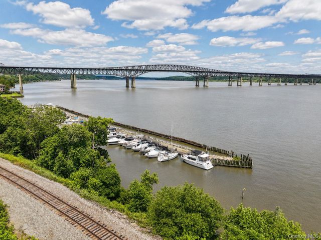 350 N Water Street 4-1, Newburgh, NY 12550