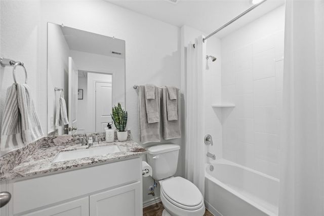 6013 Pineapple Street, Houston, TX 77048
