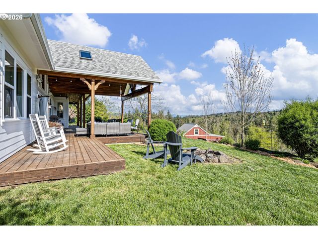 2764 E 40TH Ave, Eugene, OR 97405