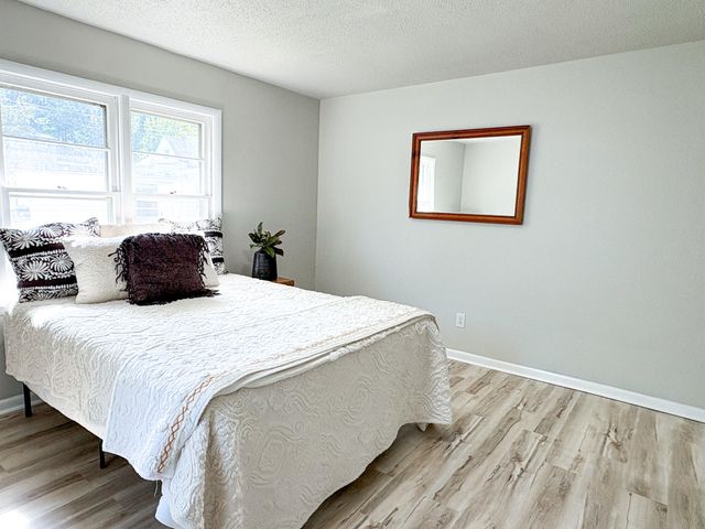 500 W Spring Street, Neosho, MO 64850