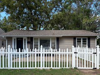 500 W Spring Street, Neosho, MO 64850