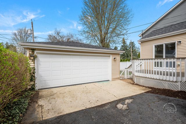 1331 N Main Street, Naperville, IL 60563