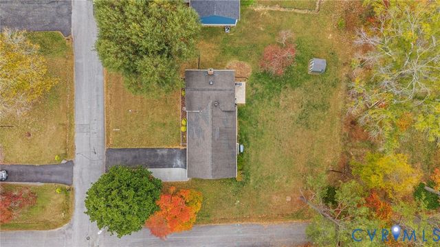 1300 Lee Dr, Farmville, VA 23901