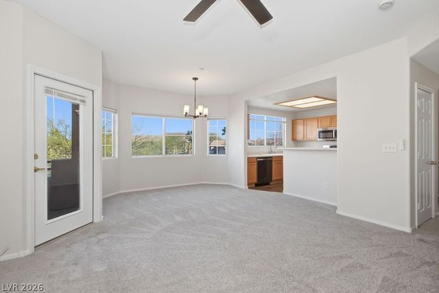 833 Aspen Peak Loop 2425, Henderson, NV 89011