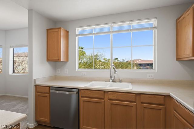 833 Aspen Peak Loop 2425, Henderson, NV 89011