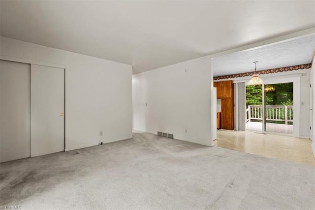 3404 Rolling Road, High Point, NC 27265