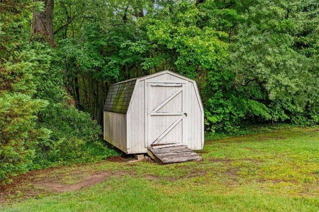 3404 Rolling Road, High Point, NC 27265
