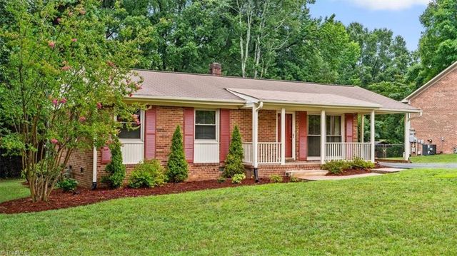 3404 Rolling Road, High Point, NC 27265